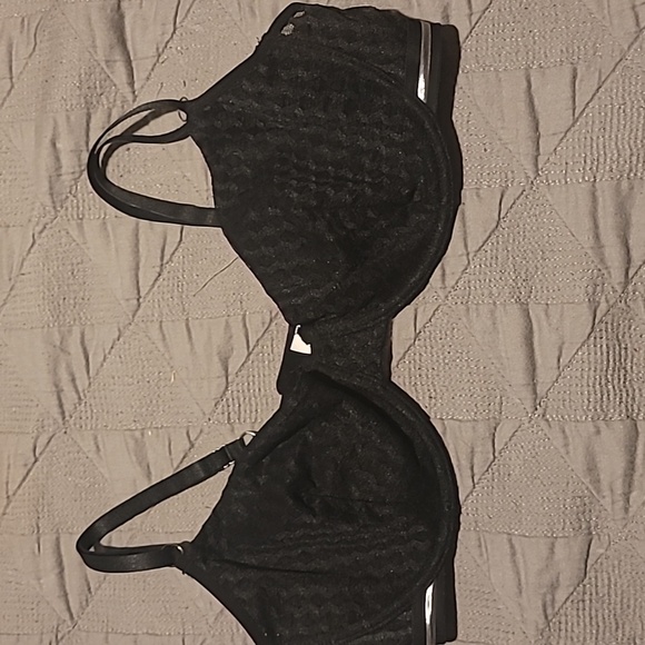 Bra - Picture 1 of 3